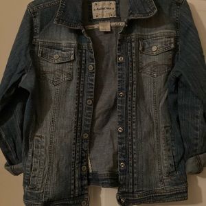 Limited too Jean jacket/ size ￼￼XXL